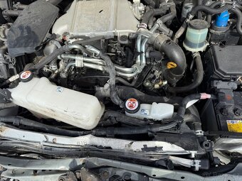 Toyota Landcruiser 2.8d 4x4. 2020 71TKM motor start - 9