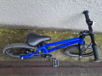 Dětské kolo KUbikes 16 + stojanek - 9