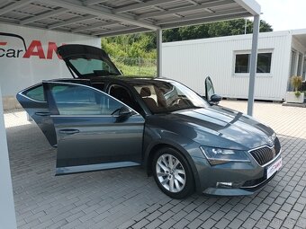 Škoda Superb 1,6 TDI,88kw,DSG,STYLE,TAŽNÉ - 9