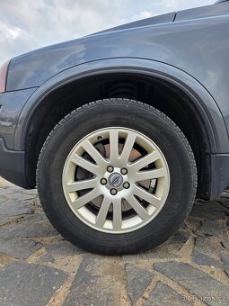 VOLVO - 9