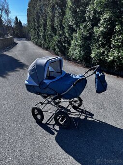 Kočárek pro dvojčata - 9