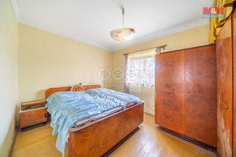 Prodej rodinného domu 4+1, 90m² v Rokycanech, ul. Polní - 9