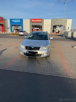 Octavie 2 facelift 2.0 tdi 2012 - 9