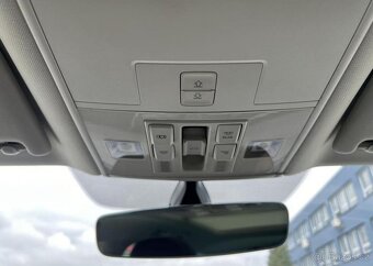 Volkswagen Passat Alltrack 2.0TDi 176kw 4X4 DSG automat - 9
