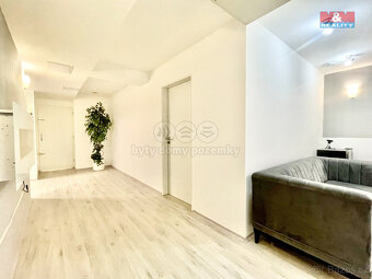 Pronájem obchod a služby, 145 m², Praha, ul. Malinová - 9