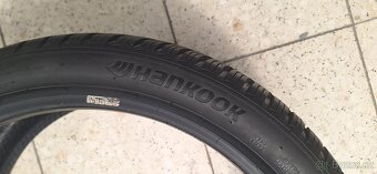 Pneumatiky 225/40R19 - 9