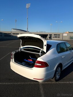 Skoda Superb ll Facelift 2.0 tdi 103kw NAJETO 196700km - 9