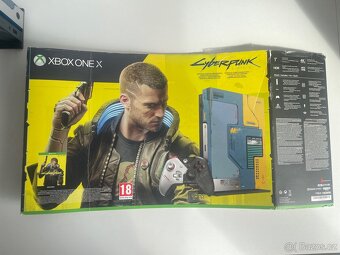 XBOX ONE X - Cyberpunk 2077 Limited Edition - 9