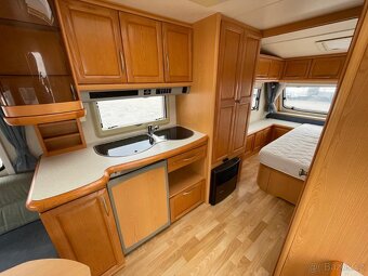 Hobby Prestige 540, 2002, pevná bostel, bojler, stan - 9