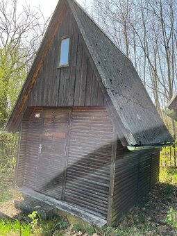 dřevěná chatka - 9