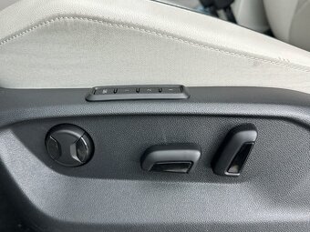 Tiguan Allspace Elegance 2.0 TSI 140kW 4Motion DSG - 9