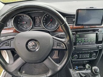 Škoda Superb 2.0 TDI XENON nová STK - 9