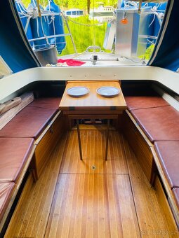Motorsailer LM 27 Plachetnice, loď - 9