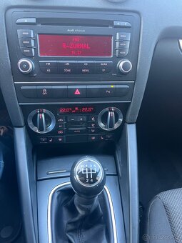 Audi A3 SPORTBACK 1,6 tdi 66 kw - 9