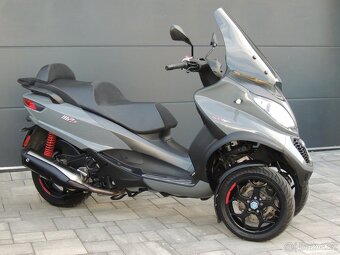 PIAGGIO MP3 500 HPE 2020 ABS ASR ZPÁTEČKA ,,B" řidičák - 9
