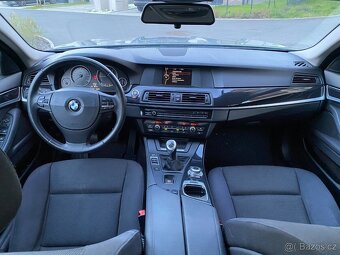 BMW F10 530D Manuál 2012 - 9