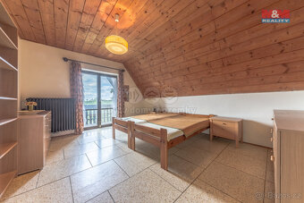 Prodej rodinného domu Košátky, celková plocha 262 m² - 9