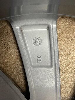 5x112 r18 original Škoda - 9