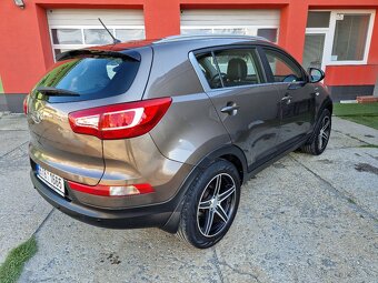 Kia Sportage 2.0 LPG 120kW 4x4 CZ - 9