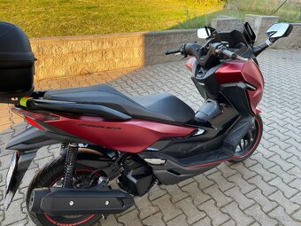 Honda Forza 125 07/2019 první majitel - 9
