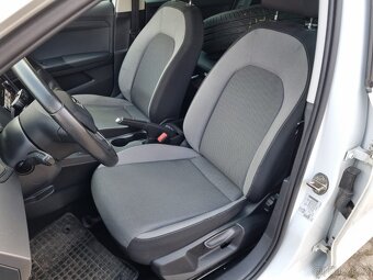 Seat Ibiza VW Polo 1.0tsi led klimatizace Navigace PDC - 9