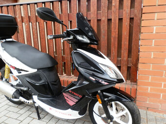 Kymco Super 8 125 - 9
