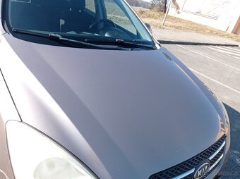 Kia Ceed 1,4 benzín STK do 2-26 - 9