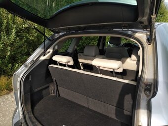 MAZDA CX9 - 9