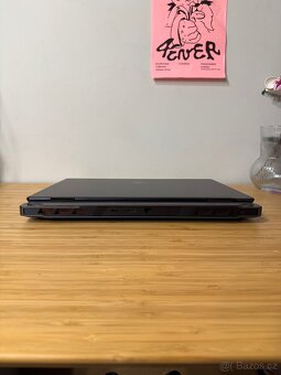 MSI Vector A18 HX Ryzen 9 9955HX / RTX 5070 Ti / 32 GB - 9