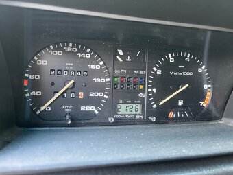 Golf GT special, rok 1988, 1,8i, 66 kW - 9