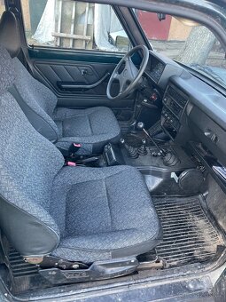 Lada Niva na díly - 9