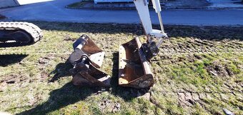 Takeuchi TB230 POUZE 1037mth, po servisu - 9