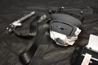 Palubní deska Airbag bezpečnostní pás dopinač pásu - 9
