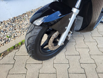 Honda PES 125i - 9