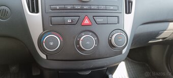 Kia Ceed 1.4i 66kw 2010 - 9