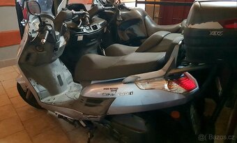 Kymco Dyng 200, na díly - 9