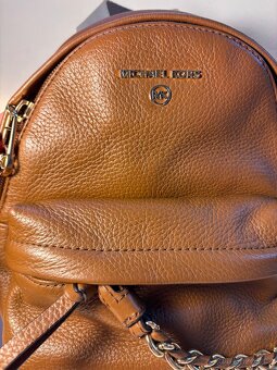 Baťužek a lodičky Michal Kors - 9