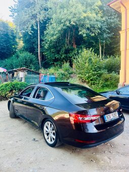 Škoda superb - 9