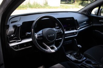 Kia Sportage 1.6 T-GDi Gold 2023 - 9