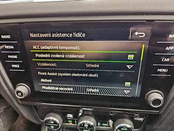 Octavia III 2,0TDi 4X4 110KW DSG Clever 2018 NAVI, KAMERA,TZ - 9