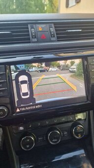 Skoda superb 2.0 TDI - 9