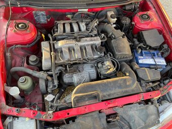 Prodám Mazda 626, 2.0 benzin - 9