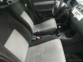 Swift 1,3 benzín 5x dveře - facelift - 9