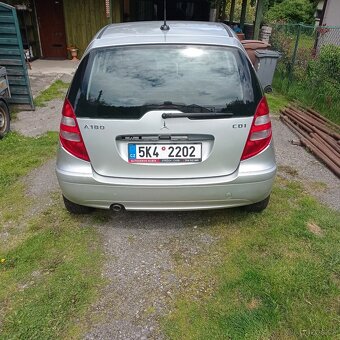 Mercedes Benz A180 2.0 cdi - 9
