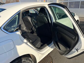Volkswagen SE 2.0 tdi. 2014 rok - 9