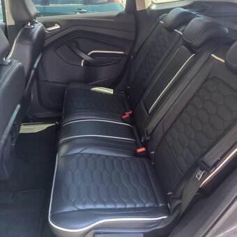 Ford Kuga Vignale 4x4 1.5 Benzín 2018 - 9