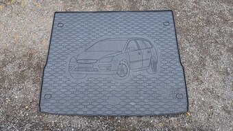 Ford Focus 1.6i 74 kW na ND - 9
