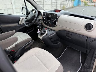Citroen Berlingo Multispace 2012 1.6 hdi - 9