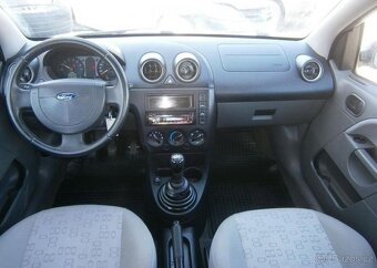 Ford Fiesta 1,4i 59kw benzín manuál 59 kw - 9