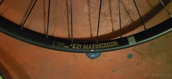 Přední a zadní kolo 27.5 na disc mtb - 9